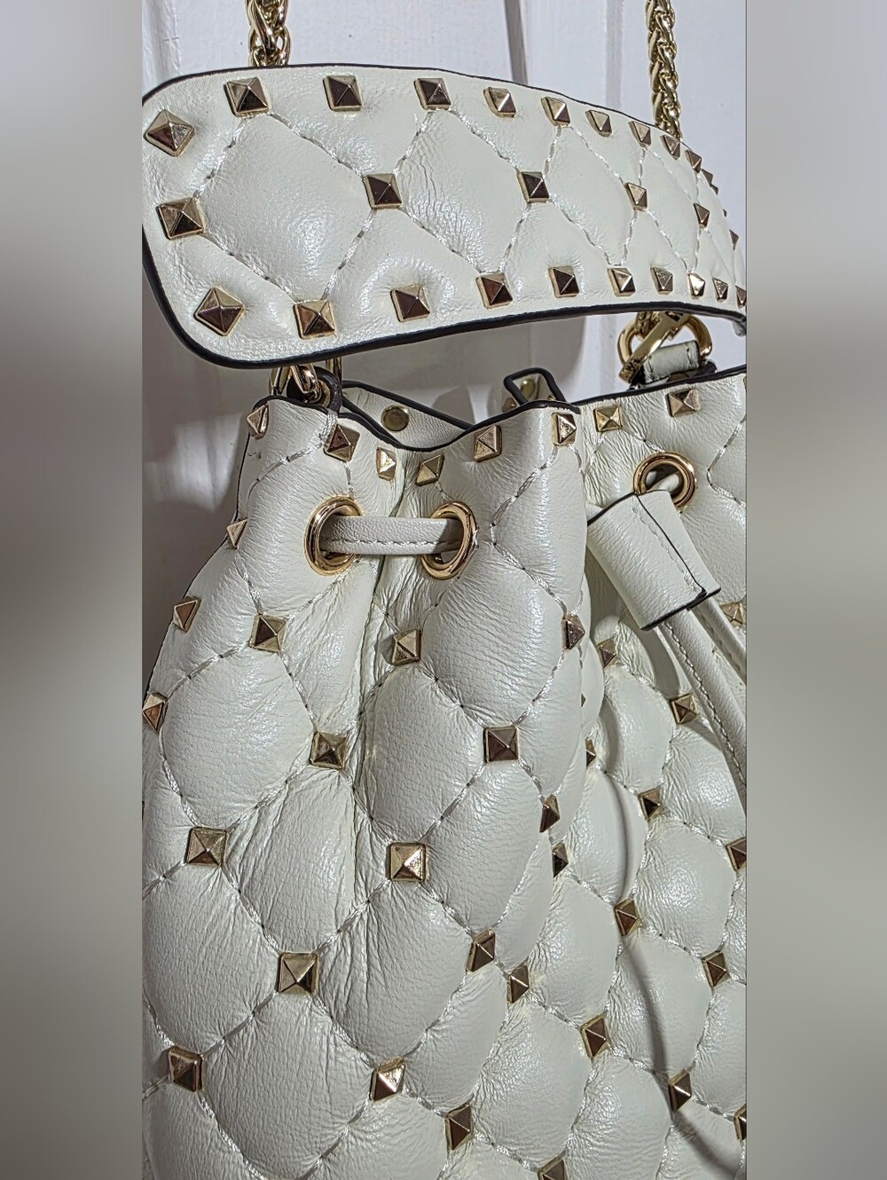 Off White Quilted Studded Drawstring Shoulder Bag - Picture 9 of 13